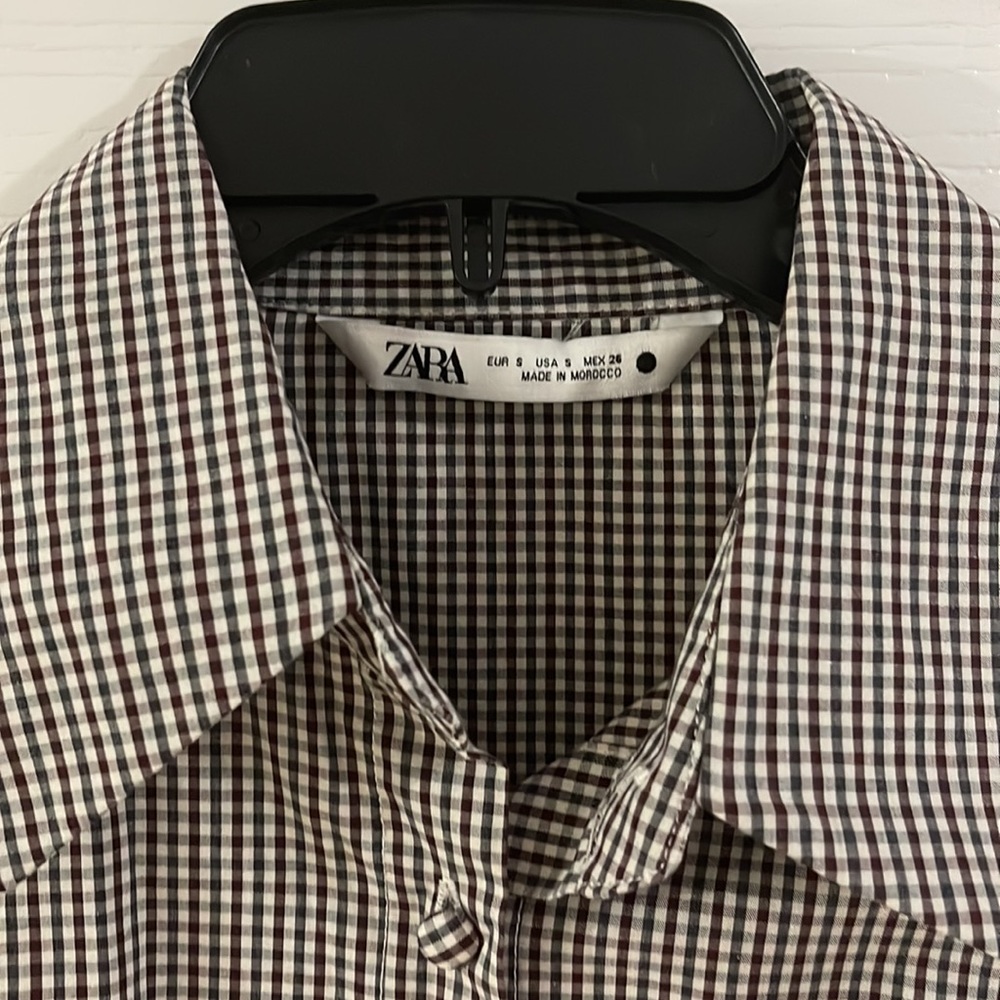 Zara blouse - Picture 2 of 4